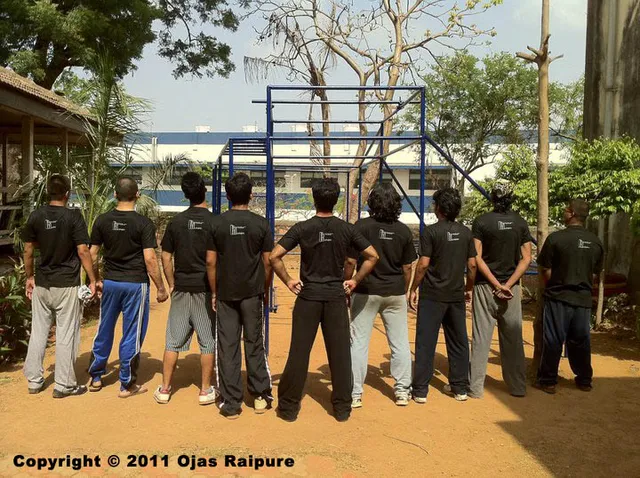 Cover of the album Showing-Off Shiny New T-Shirts